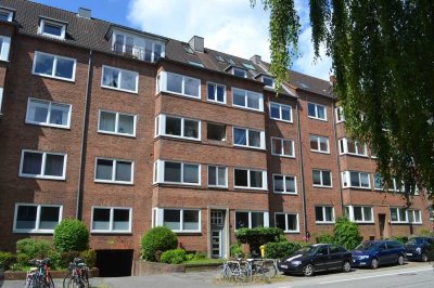 Nh. Blücherplatz - gut ausgestattete 3-Zimmer-Wohnung mit Wohnküche und Westbalkon