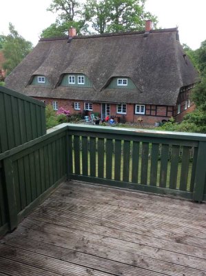 Helle, großzügige 2-Zimmer-Wohnung mit großem Sonnenbalkon