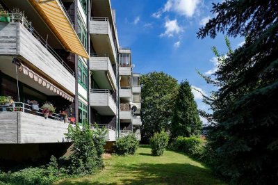 Penthouse-Wohnung mit großem Balkon und wunderschönem Ausblick ins Tal