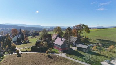 Großes, teils top saniertes Bauernhaus mit viel Ausbaupotential & 7.062 m² Grundstück in Elterlein