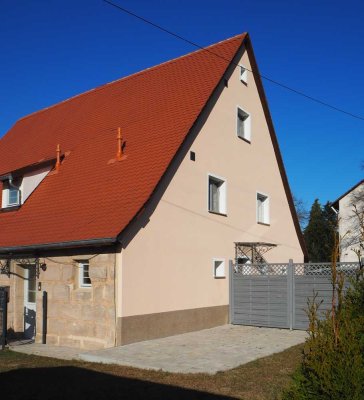 Fachwerk-Schmuckstück! 3-Zimmer-Maisonette-Wohnung auf 3 Etagen mit Süd-Terrasse und Garten