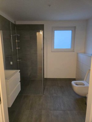 Schöne 2ZK2B mit Balkon in Mönchengladbach