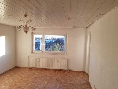 Exklusive 3-Zimmer-Wohnung mit Balkon und Einbauküche in München Feldmoching/Hasenbergl