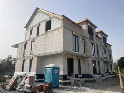 Großzügige barrierefreie Neubau-Wohnung mit Terrasse