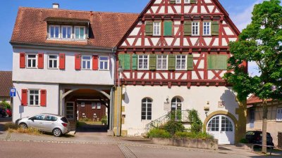 Kapitalanleger aufgepasst -
Moderne, sanierte Maisonettewohnung
im Herzen von Bissingen!