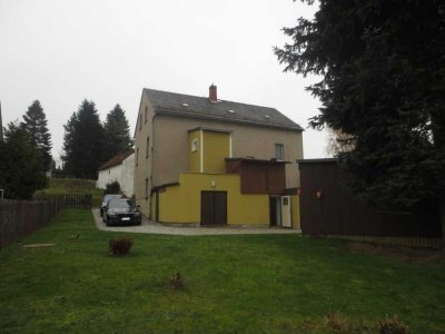 Charmantes großes Einfamilienhaus WF 260 m² mit Doppelgarage in Pausa