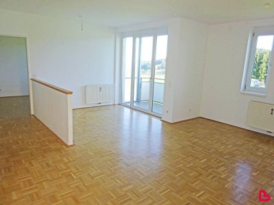 Sehr schöne 3-Zimmer Wohnung in Traberg mit Loggia