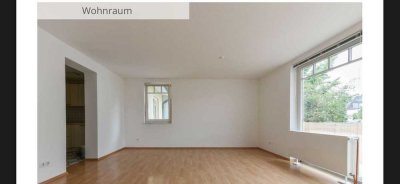 Modernisierte 3-Raum-Wohnung mit Balkon und Einbauküche im Zentrum von Bad Neuenahr