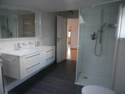 Vermietung einer großen modernen Maisonette Wohnung im Herzen von Heide