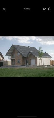 Schönes Einfamilienhaus mit Feldblick