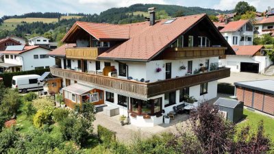 Modernisierte Erdgeschosswohnung mit großer Terrasse und Garten - Gefragte Lage mitten im Allgäu!