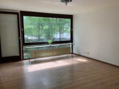 3-Zimmer-EG-Wohnung mit Balkon und Tiefgarage in Reutlingen