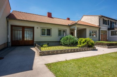 Überaus gepflegter Bungalow in Schönkirchen Reyersdorf zu Verkaufen - 720m² Grund!