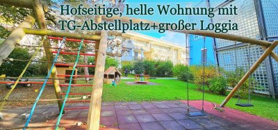 HOFSEITIGE &amp; SONNIGE 3-Zimmer-Wohnung mit großer Loggia und TG-Parkplatz