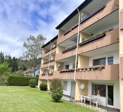 2-3 Zimmer Wohnung -  neues Bad für 20 TE - Balkon und Garage mit Blick ins Grüne