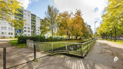 Helle 2-Zimmer-Wohnung mit Süd-Loggia in gepflegter Wohnanlage