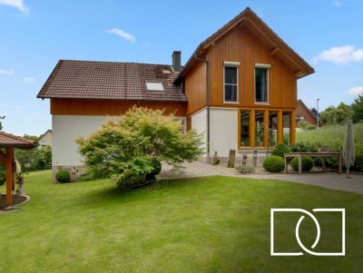 Naturnahes Traumhaus mit Einliegerwohnung in Top Zustand und malerischem Garten am Waldrand