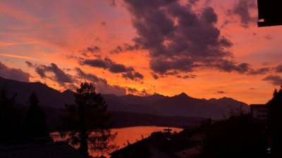 SEHNSUCHTSORT! TRAUMHAUS AN EINEM SPEKTAKULÄREN PLATZ (MIT UNVERBAUBAREM SEE- UND BERGBLICK) IN MILLSTATT AM SEE!