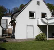 2 Familienhaus in sehr guter Lage