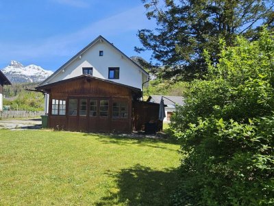 Haus mit zwei Wohneinheiten - sonnig, zentral, Loserblick, ruhig