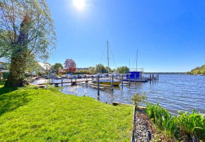 Erstbezug nach Sanierung * 4-RW mit Terrasse & eigenem Garten * HP * neue EBK * SP * Seezugang *