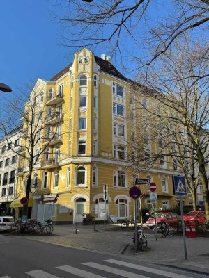 Helle 3-Zimmer Altbauwohnung in Bestlage von Winterhude