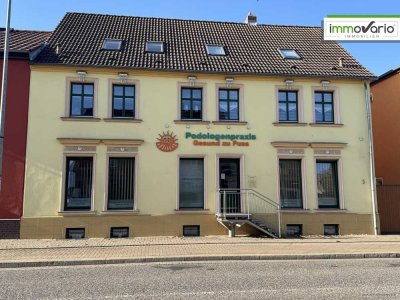 Schöne 2-Raum-Maisonette-Wohnung mit Einbauküche & großer Terrasse!