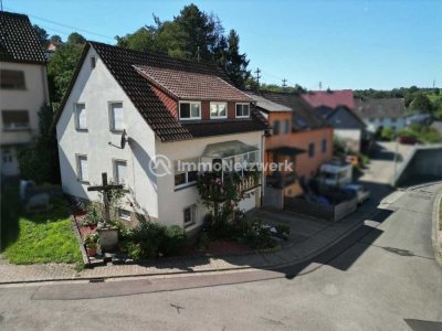 Einfamilienhaus mit Wintergarten und sonnigem Garten in Ohmbach