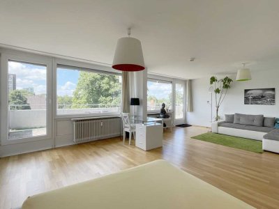 Attraktive, lichtdurchflutete 2-Zimmer-Dachterrassenwohnung mit traumhaftem Blick ins Grüne