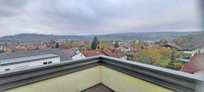 Tolle Dachwohnung mit Weitblick - ideal für Paare!