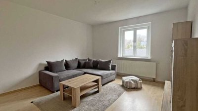 ***Traumhafte teilmöblierte 2-Raum-Wohnung in Chemnitz***