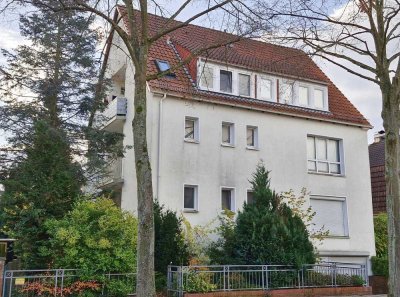 Hemelingen | Gemütliche 3 Zimmer-Dachgeschosswohnung mit Balkon