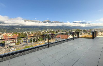 ERSTBEZUG: Moderne Dachterrassenwohnung mit traumhafter Panoramaterrasse in Innsbruck