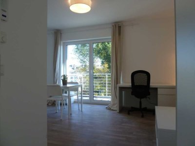 *junger Neubau* - Helle Wohnung mit Balkon - Uni Nähe - AC City