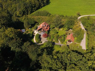 Alleinlage - Traumhafte Landhausvilla in Deggendorf