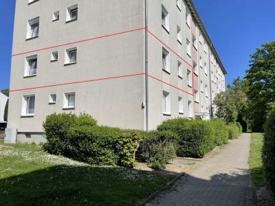 RESERVIERT! Helle 4-Zi.-Wohnung mit Balkon