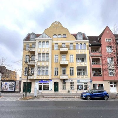 ab Januar bezugsfreie Dachgeschosswohnung in Spandau! Sehr schöner Altbau Nahe den Spandau Arkaden