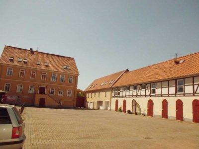 Kleine 3-Raum-Wohnung im Neubau des 4-Seiten-Hofes in Eickendorf