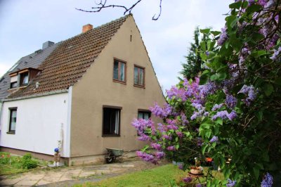 Sanierungsbedürftige Doppelhaushälfte im gefragten Ludwigsfelde