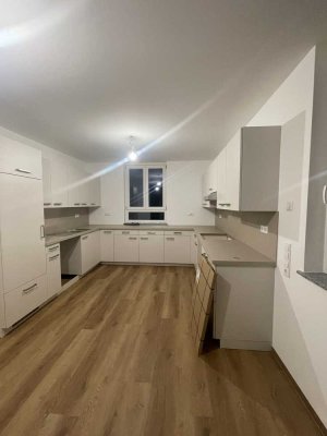 Neubau 2-Zimmer Wohnung mit EBK und Terrasse