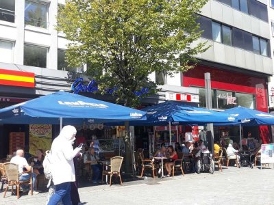 Sanierte 2-Raum-Wohnung mit Einbauküche in Hagen