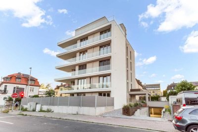 Penthaus mit Fernblick und eigenem Swimmingpool! Ein Rückzugsort in unmittelbarer Nähe zu Frankfurt!