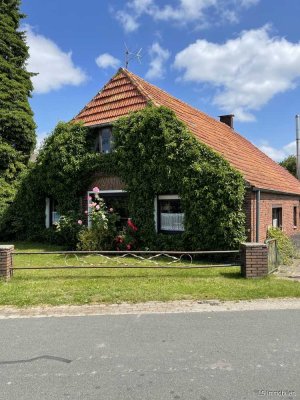 Charmantes Bauernhaus mit Potenzial – Sanierung oder Neubau in Bockhorn