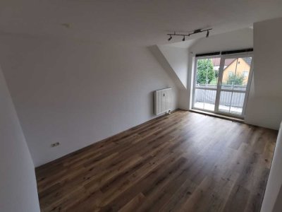 Zentrale 2,5-Zimmer-Wohnung in Burglengenfeld, frisch renoviert!