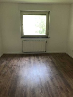 Gut geschnittene 2 Zimmer Wohnung