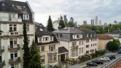 Hochwertiges möbliertes Appartement in Bestlage vom Frankfurter Nordend nähe Holzhausenpark