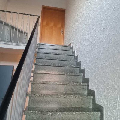 Ansprechende und gepflegte 3-Zimmer-Wohnung mit Balkon in Leverkusen