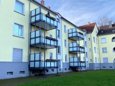 Moderne 2,5 Raum Wohnung  mit EBK in ruhiger Lage