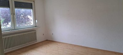 Zentrale  Lage in Bochum Wattenscheid mit 3 Zimmern