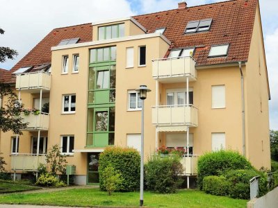 ** mit Balkon ** Vermietete 3 Zimmer Eigentumswohnung in gefragter Wohnlage von Werdau zu verkaufen!